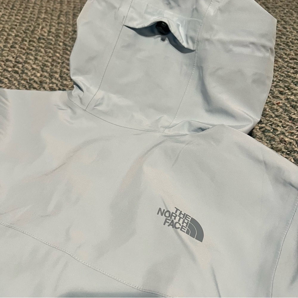 The North Face Dryzzle FutureLight Jacket - Picture 9 of 14
